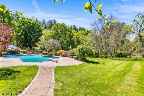 7 Cuomo Court Millstone NJ 08535