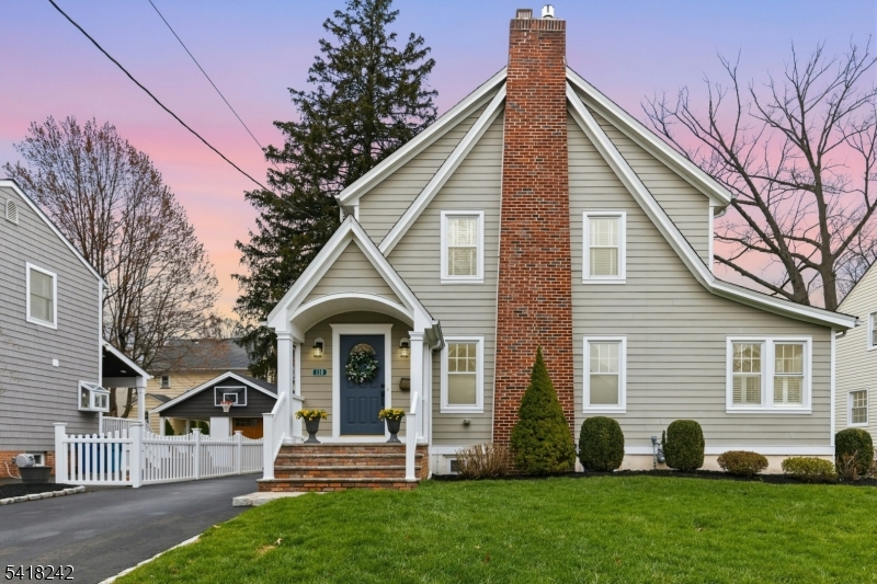 110 Willoughby Road Fanwood NJ 07023