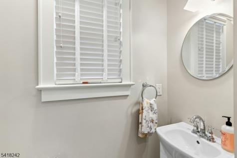 110 Willoughby Road Fanwood NJ 07023