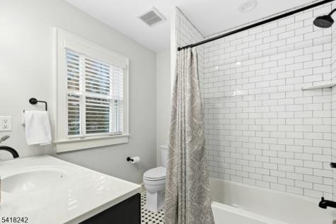 110 Willoughby Road Fanwood NJ 07023