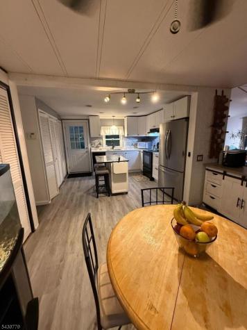 18 Northwood Drive High Bridge NJ 08829