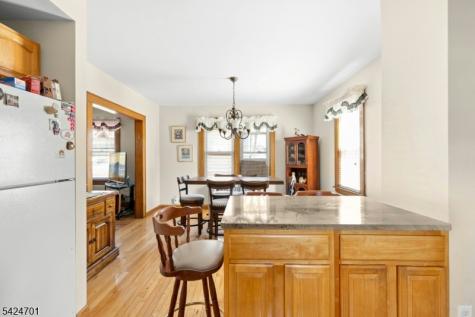 60 W Roselle Avenue Roselle Park NJ 07204