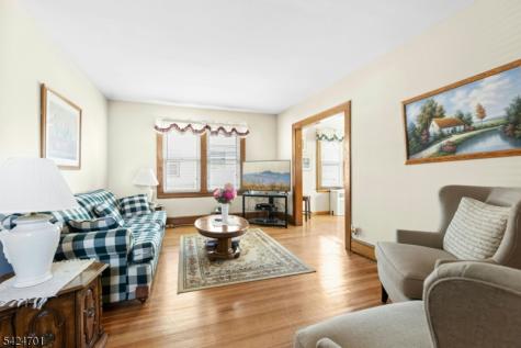 60 W Roselle Avenue Roselle Park NJ 07204