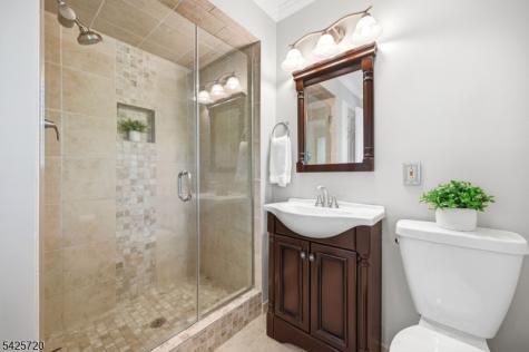 60 Hendricks Drive Hanover NJ 07950