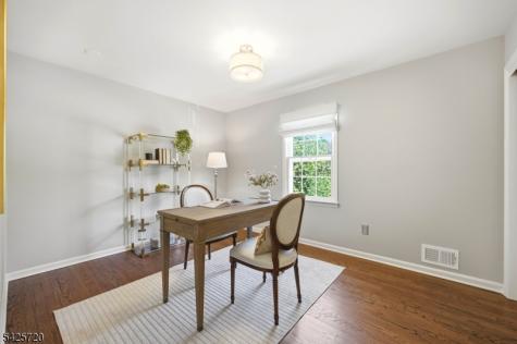 60 Hendricks Drive Hanover NJ 07950