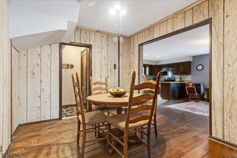 525 S Maple Avenue Glen Rock NJ 07452