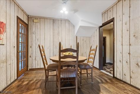 525 S Maple Avenue Glen Rock NJ 07452