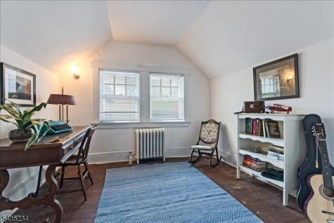 525 S Maple Avenue Glen Rock NJ 07452