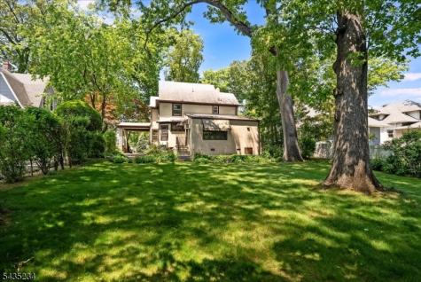 525 S Maple Avenue Glen Rock NJ 07452