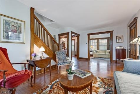 525 S Maple Avenue Glen Rock NJ 07452
