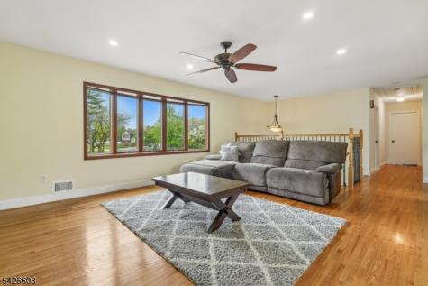 2 Marc Court Edison NJ 08820