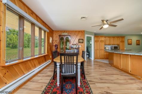 13 Central Avenue Readington NJ 08889