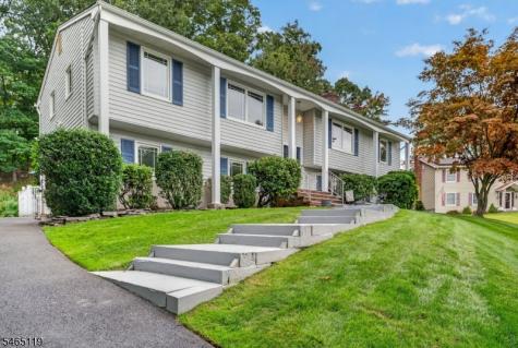 21 Alexandra Road Roxbury NJ 07850