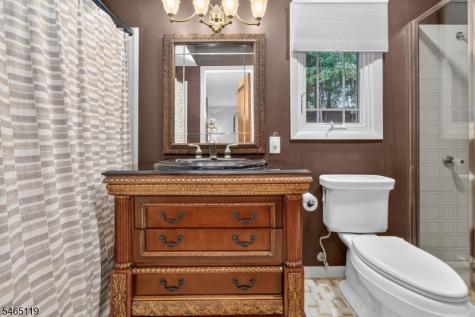 21 Alexandra Road Roxbury NJ 07850