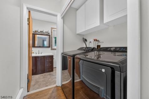 21 Alexandra Road Roxbury NJ 07850