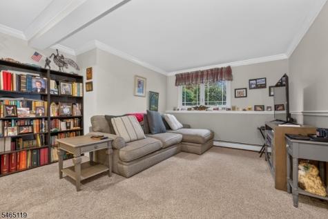 21 Alexandra Road Roxbury NJ 07850