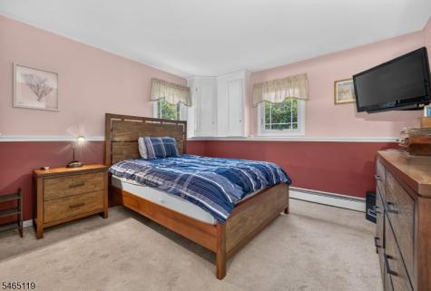 21 Alexandra Road Roxbury NJ 07850