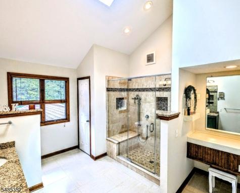 28 Kingswood Court Montgomery NJ 08502