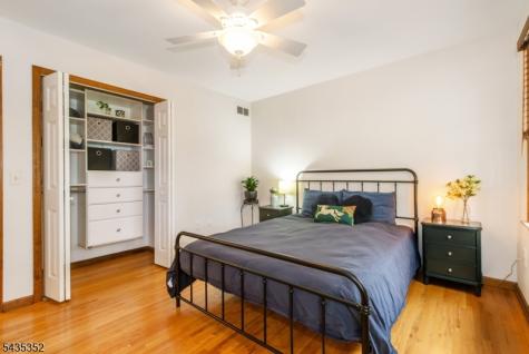 28 Kingswood Court Montgomery NJ 08502