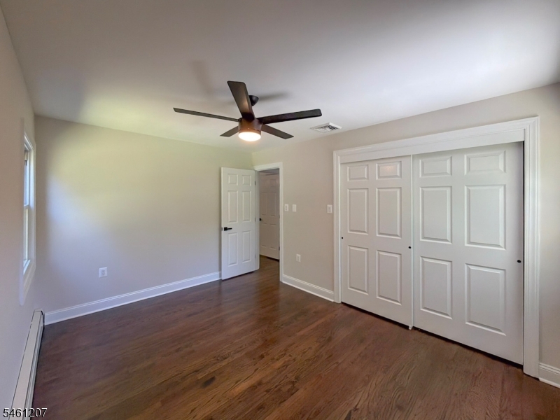 8 Woodland Drive Washington NJ 07853