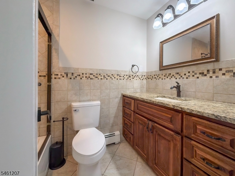 8 Woodland Drive Washington NJ 07853