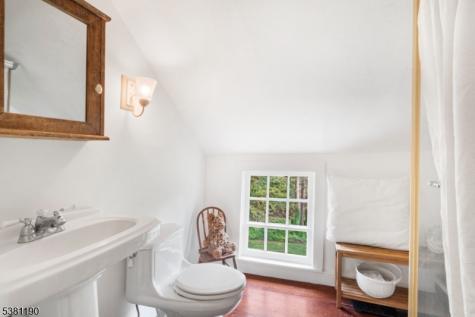 22 Walnut Road Knowlton NJ 07832