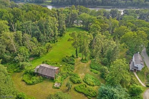 22 Walnut Road Knowlton NJ 07832