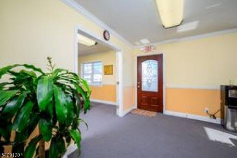 279 Amboy Avenue Woodbridge NJ 07095