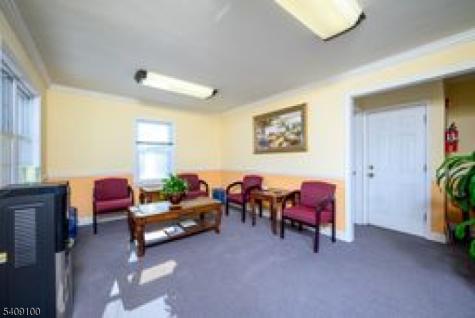 279 Amboy Avenue Woodbridge NJ 07095