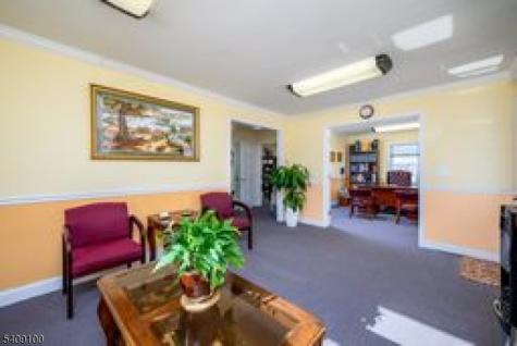 279 Amboy Avenue Woodbridge NJ 07095