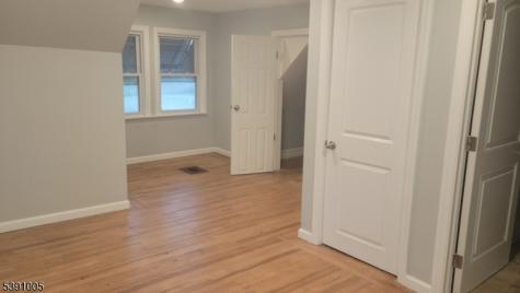 94 Sanford Street East Orange NJ 07018