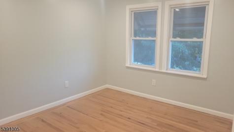 94 Sanford Street East Orange NJ 07018