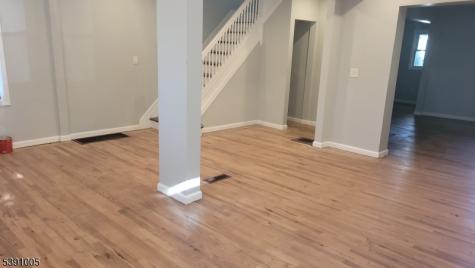 94 Sanford Street East Orange NJ 07018
