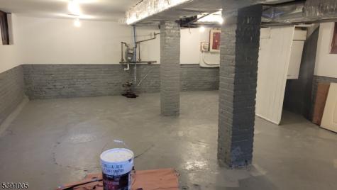 94 Sanford Street East Orange NJ 07018