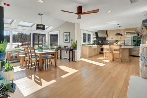 586 W Shore Trail Sparta NJ 07871