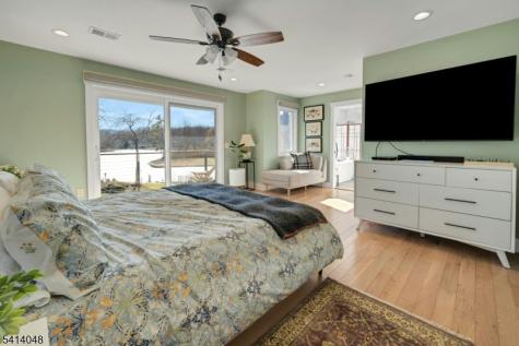 586 W Shore Trail Sparta NJ 07871