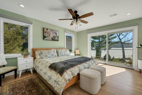 586 W Shore Trail Sparta NJ 07871