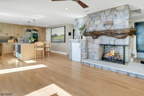 586 W Shore Trail Sparta NJ 07871