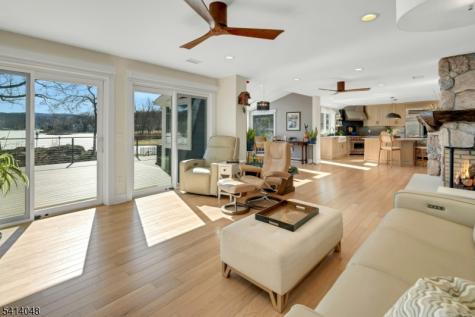 586 W Shore Trail Sparta NJ 07871
