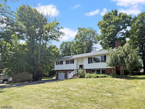69 Cedar Tree Drive Vernon NJ 07422