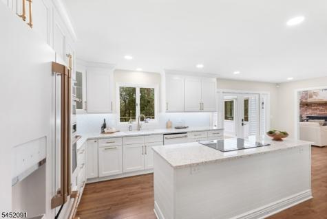 31 Warren Cutting Chester NJ 07930