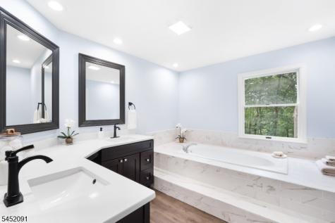 31 Warren Cutting Chester NJ 07930