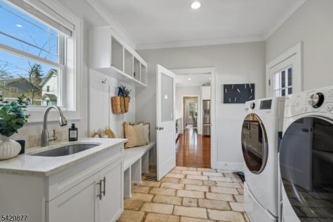 53 Madisonville Road Bernards NJ 07920