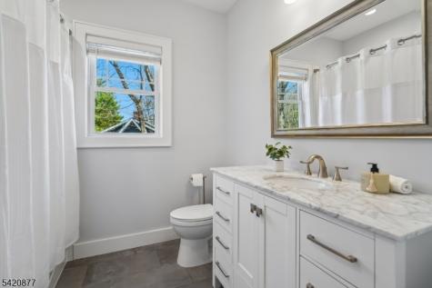 53 Madisonville Road Bernards NJ 07920
