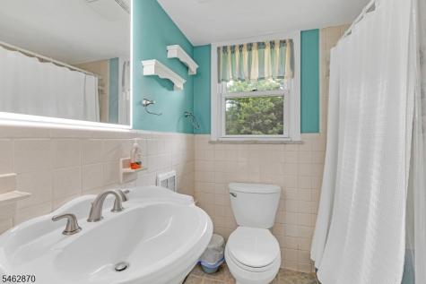 434 Drakestown Road Mount Olive NJ 07853