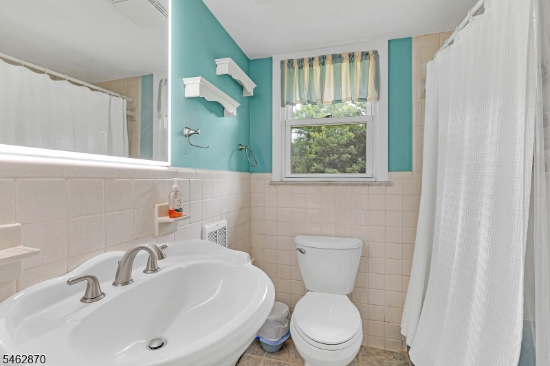 434 Drakestown Road Mount Olive NJ 07853