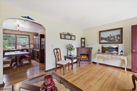 33 Ellison Road Franklin NJ 08873
