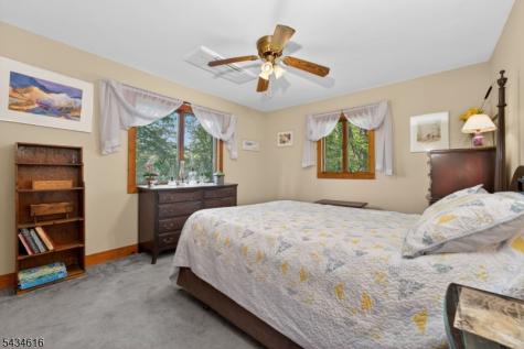 616 Woodglen Road Lebanon NJ 08826