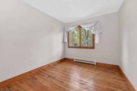 616 Woodglen Road Lebanon NJ 08826