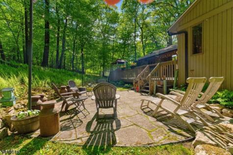 616 Woodglen Road Lebanon NJ 08826